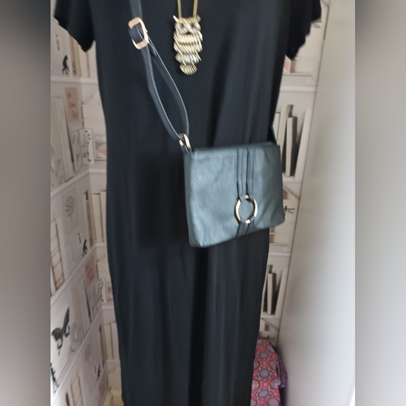 Ladies Dress 👗 - Picture 3 of 4